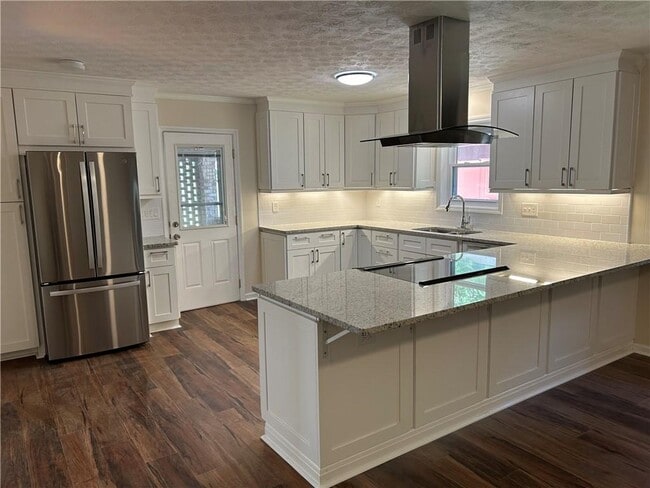 Building Photo - 1811 Trophy Dr