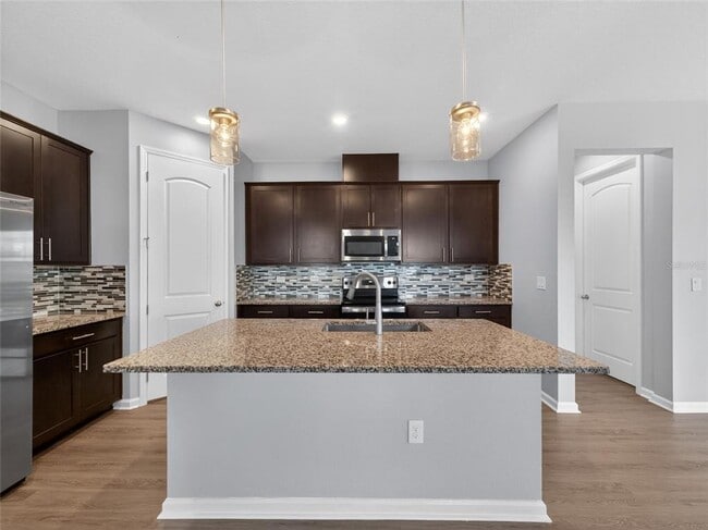 Foto del edificio - 8053 Cherrystone St
