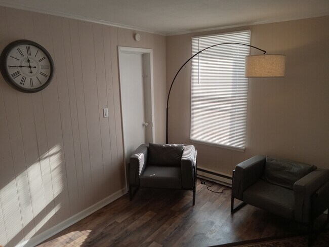 Foto del edificio - 141 W Schuyler St