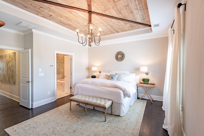 Master Bedroom w/ Cedar Ceiling - 3611 Brookleigh Ln NE