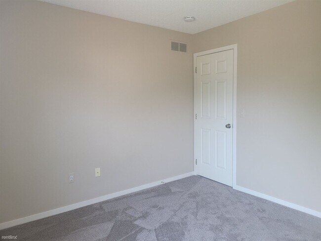 Building Photo - 2 br, 2 bath Condo - 30895 Jasper Rdg