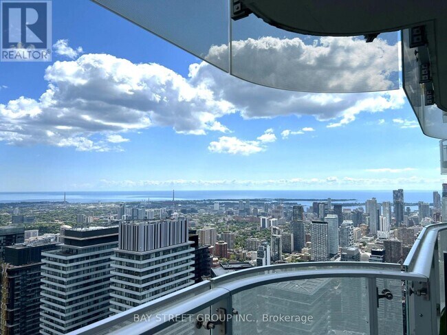 Building Photo - 1-6301 Bloor St E