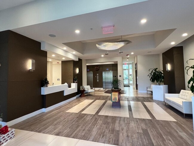 Photo - 2 Bed / 2 Bath Unit 1-405 Apartment