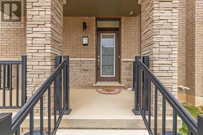 Building Photo - 172 Wilmot Rd