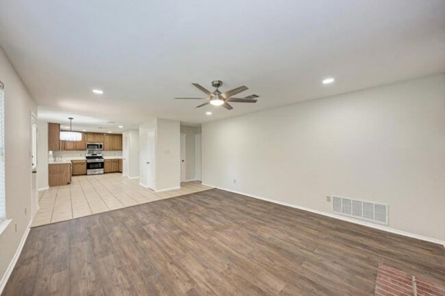 Building Photo - 2508 Tierra Blanco Trail