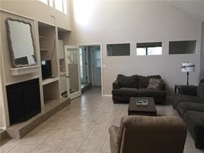 Building Photo - 10 Casa Verde