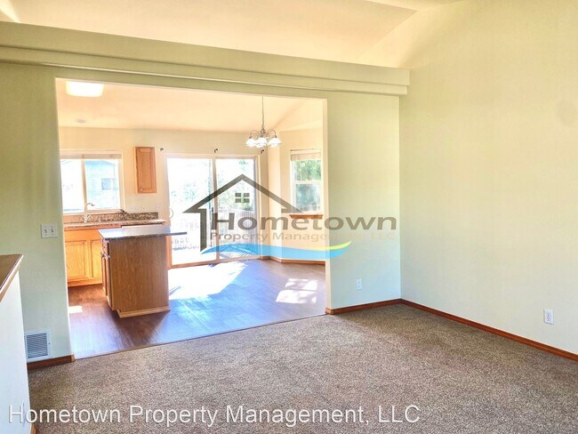 Foto del edificio - 4 br, 3 bath House - 2300 N Coolwater Dr