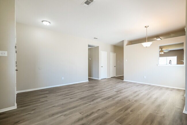 Foto del edificio - 1714 Stewart St