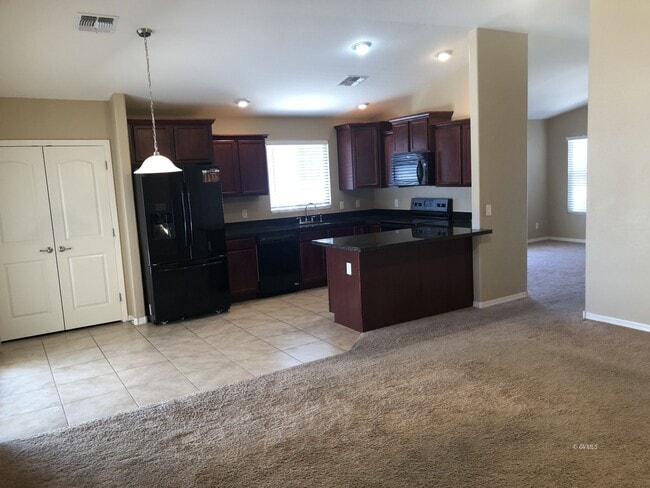 Building Photo - 1294 Kelson Pl