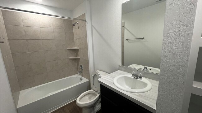 Foto del edificio - 12418 Pelican Bay Dr