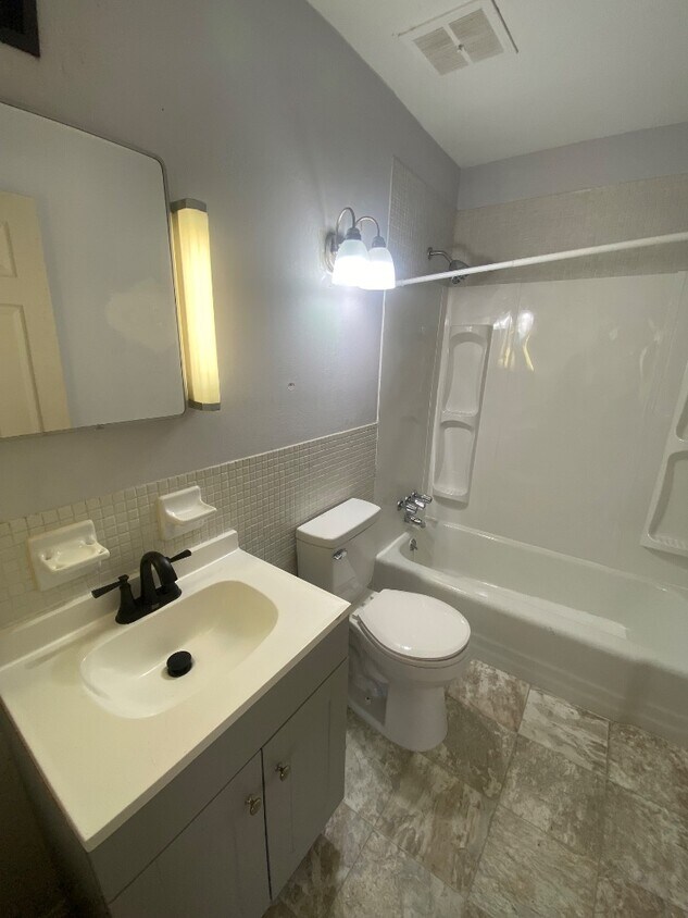 Foto del edificio - 3741E Morganford