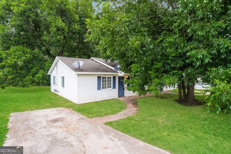 Building Photo - 165 Amethyst Dr