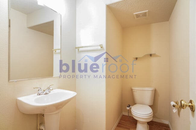 Foto del edificio - 16786 NW Oak Creek Dr