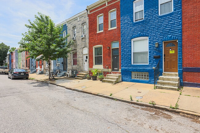 Building Photo - 2626 Hampden Ave