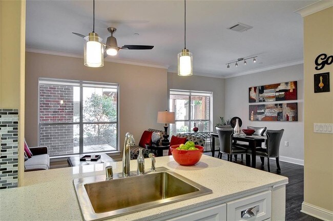 Foto del edificio - 4554 Glenwick Ln