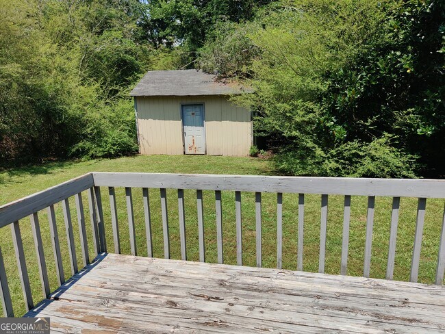 Foto del edificio - 5394 Radford Ln