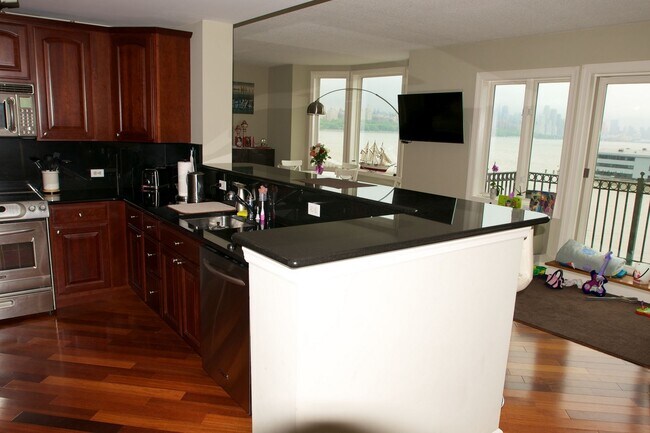 Foto del edificio - 6215 City Pl