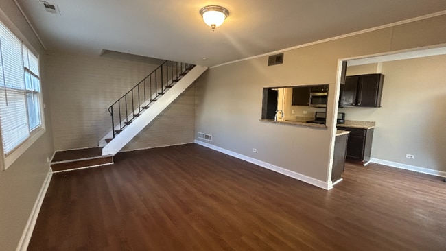 Photo - 183 Judith Ct Townhome