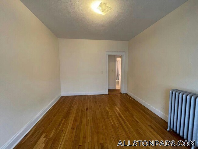 Foto del edificio - 1152 Commonwealth Ave