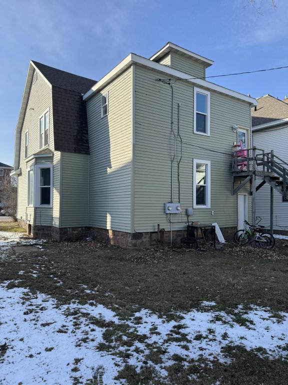 Foto del edificio - 1106 1/2 hammond ave