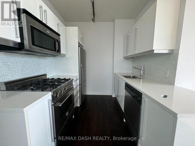 Building Photo - 25 Oxley St