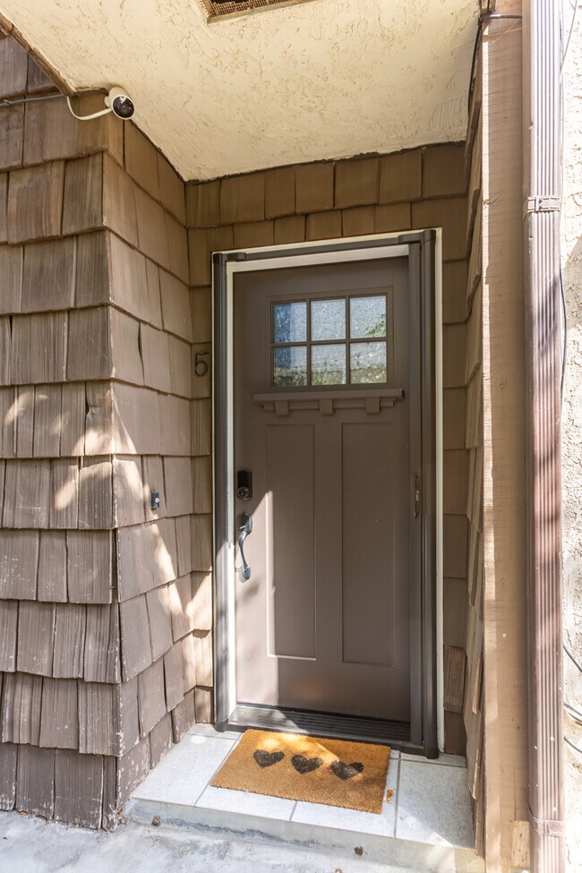 Foto del edificio - 1833 11th St