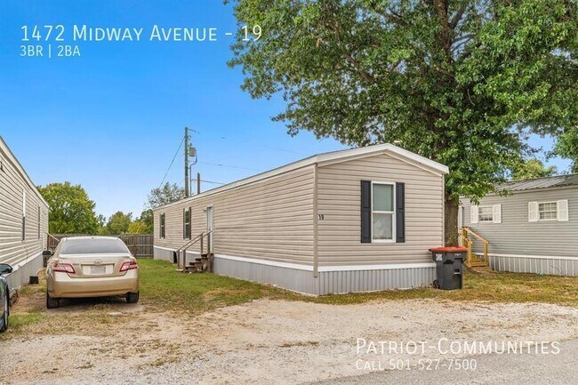 Foto del edificio - 1472 Midway Ave