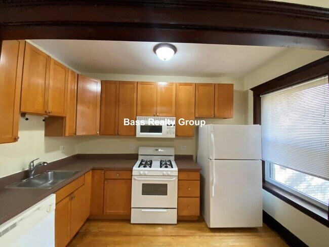 Building Photo - 4136 N Keystone Ave