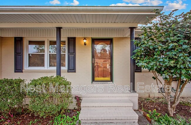 Foto del edificio - 6525 Senator Dr