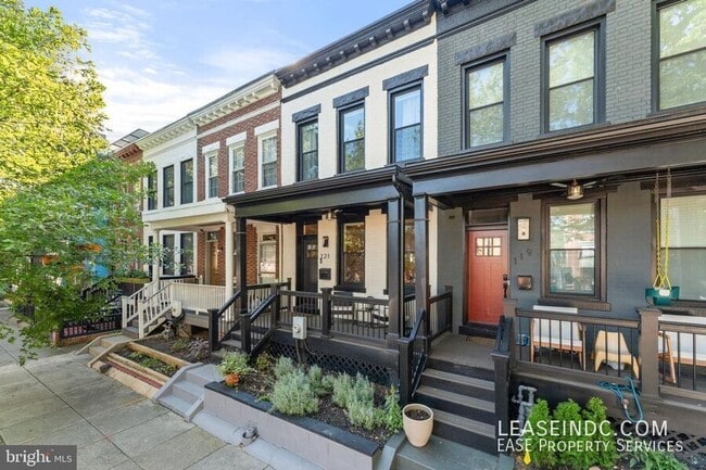 Foto del edificio - 121 15th St SE