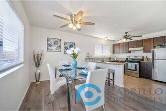 Building Photo - 4523 Winona Ave