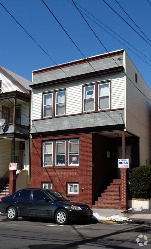 314 William St, Harrison, NJ 07029 Apartments in Harrison, NJ