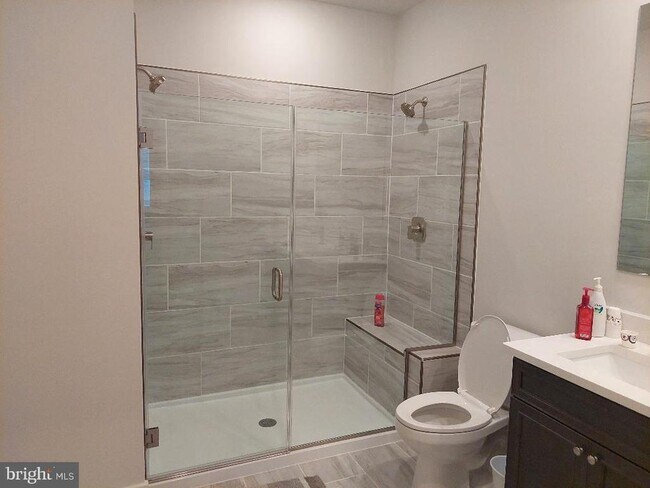 Foto del edificio - 24278 Charleston Ln