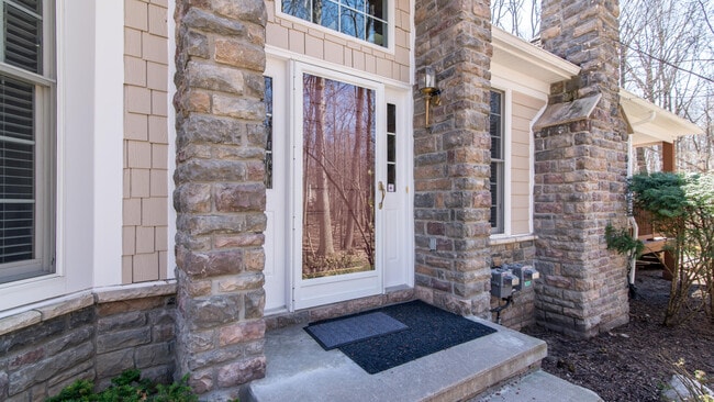 Building Photo - 49609 Timber Trail