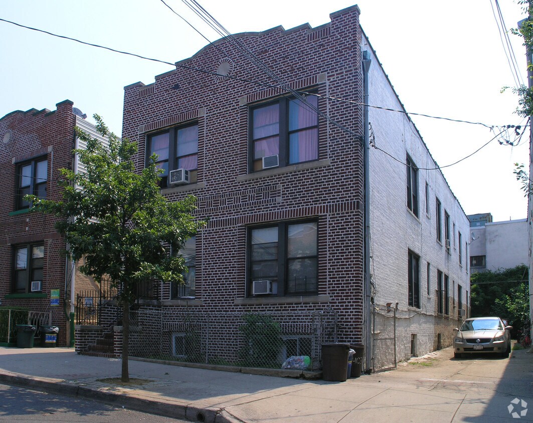 Building Photo - 4036 Lowerre Pl