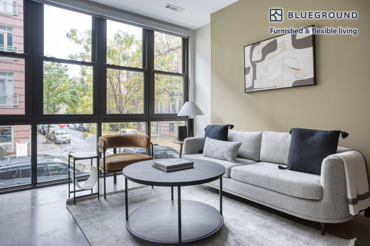 Foto principal - 60 Brainerd Rd