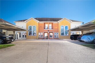 Building Photo - 15 West Dr