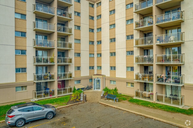 Building Photo - Silvercreek Terrace