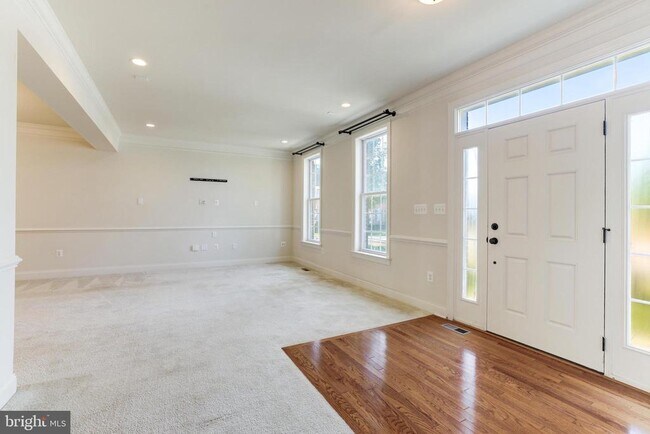 Building Photo - 43086 Old Ryan Rd