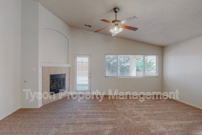 Foto del edificio - 3316 Shiloh Rd NE