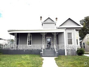Building Photo - 1018 N Olive St