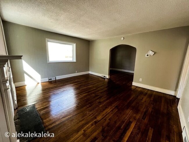 Building Photo - *** MOVE IN SPECIAL*** Greensboro 3 Bedroo...