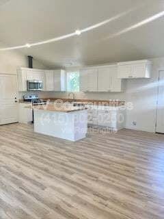 Building Photo - 1246 Hughes St