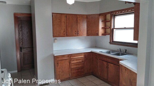 Building Photo - 3 br, 2 bath House - 1431 Payne Avenue