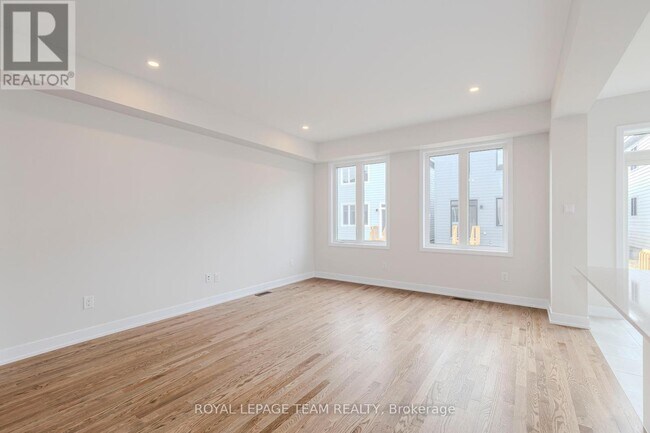 Building Photo - 2055 Postilion St