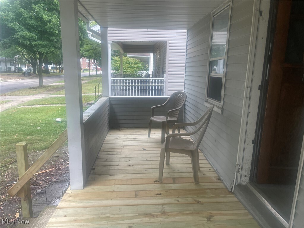 1353 Grant St Akron, OH 44301 – photo 3