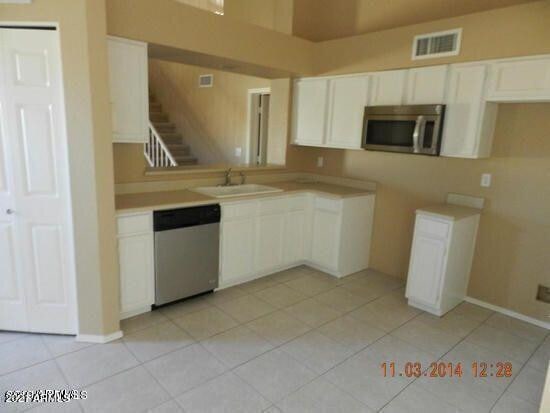 Foto del edificio - 1440 E Renee Dr