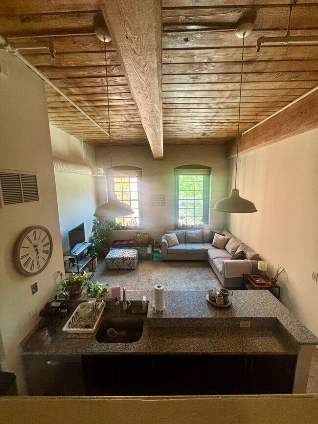 Interior Photo - Sail Cloth Factory Apartments