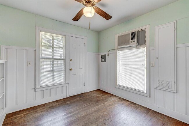 Foto del edificio - 2006 Elmen St