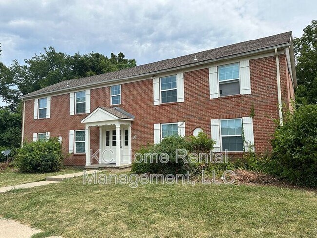 Building Photo - 8620 Countryshire Ln
